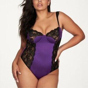 Frederick’s of Hollywood underwire teddy